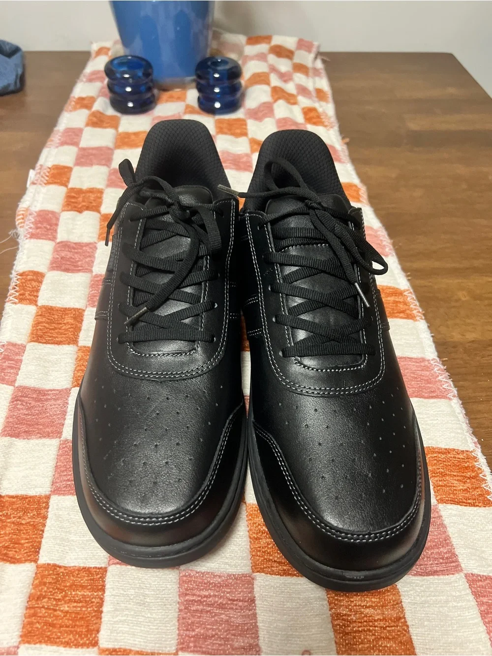 Men’s OrthoFeet Leather Sneakers